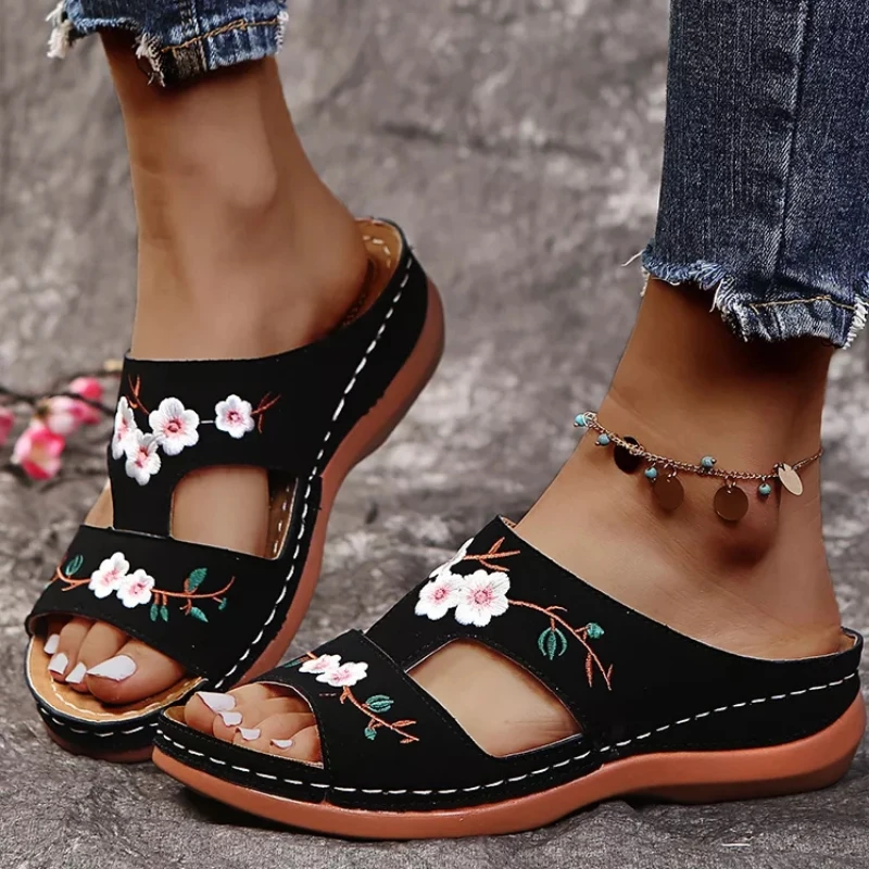 

Summer Women Wedge Sandals Premium Orthopedic Open Toe Slipper Vintage Anti-slip Leather Casual Female Platform Embroideredshoes