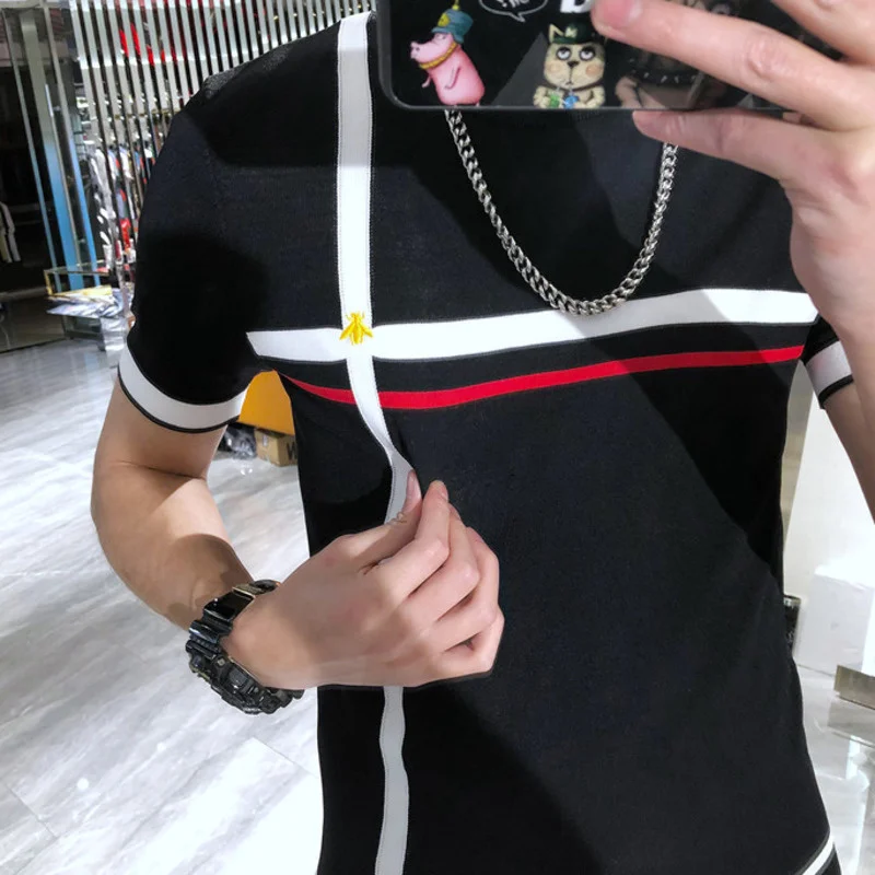 Футболка с вышитым рисунком пчелы Лоскутная цветная облегающая трикотажная