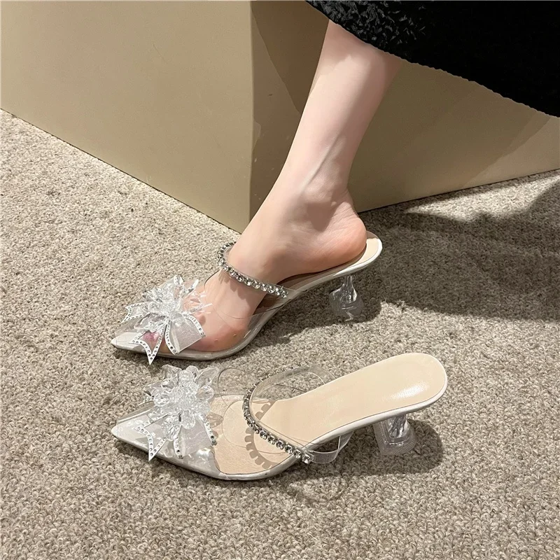 Женские босоножки на высоком каблуке цвет в ассортименте