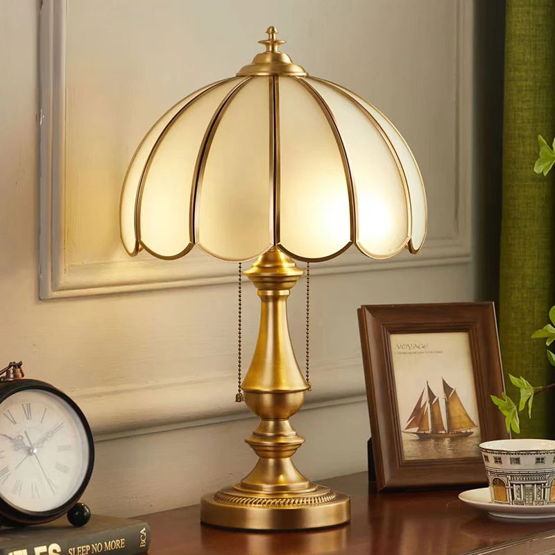 Купи European-Style Luxury Copper Table Lamp Living Room Bedroom Bedside Lamp Modern Minimalist American Retro Warm Creative Study за 6,370 рублей в магазине AliExpress