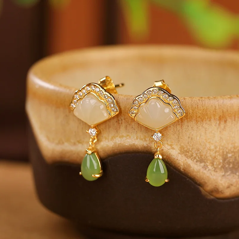 

Yilu Silver S925 Sterling Gold Plated Hotan Jade Jasper Shell Water Drop Earrings Versatile