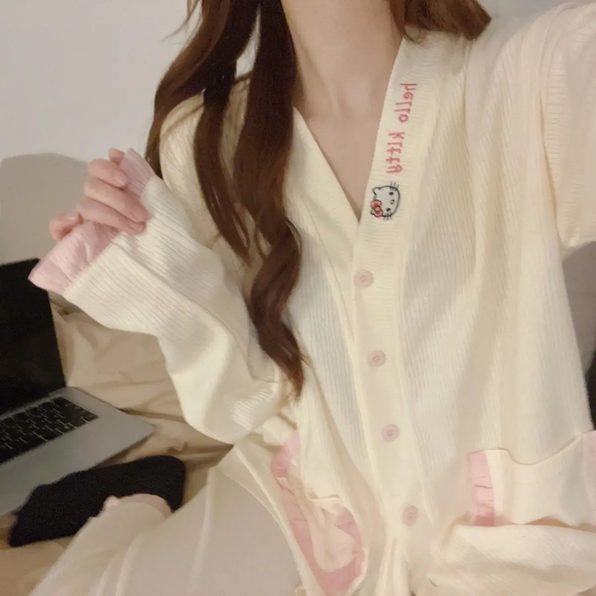 

Sanrio Hello Kitty Cotton Pajamas Women Spring and Autumn Long-Sleeved Trousers Sweet Girl Home Service Suit Can Be Worn Outside