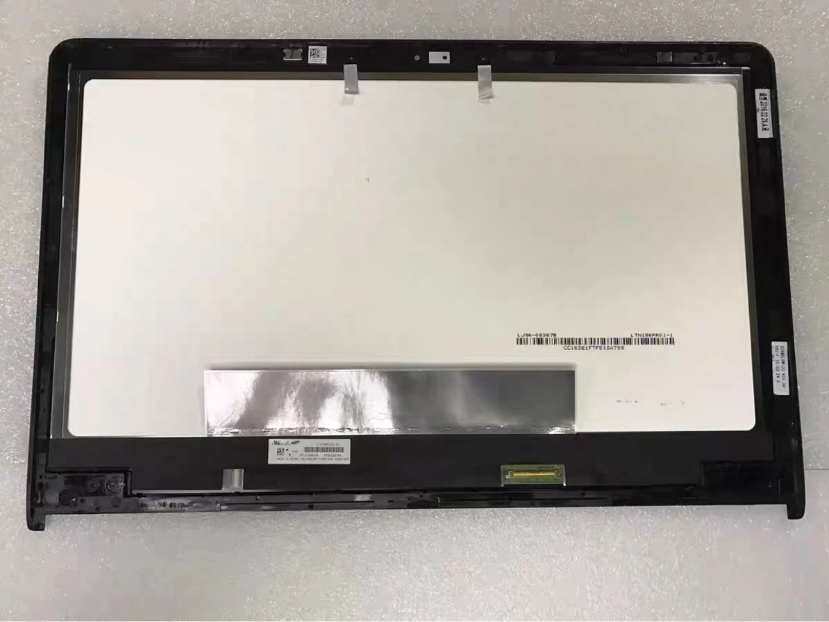 

New 15.6" Inspiron15 LCD Screen For DELL Inspiron 15 7559 7557 Laptop 4K UHD LP156UD2 SPA1 LCD Screen+Touch Assembly 3840*2160