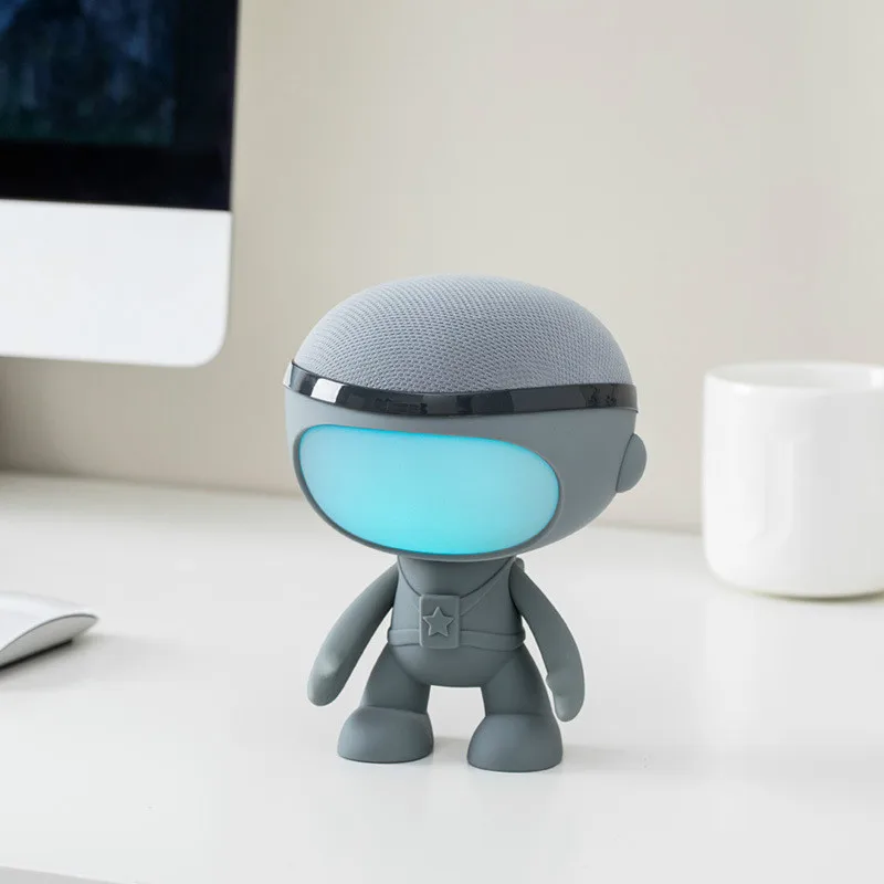 

Мини Bluetooth Беспроводная колонка астронавт мультфильм бас красочная светодиодная подсветка Колонка крутой стерео сабвуфер портативный дин...