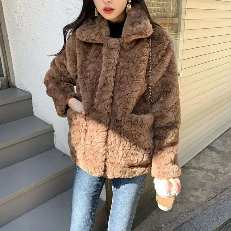 

Зимняя кофейная куртка из овечьей шерсти для женщин 2023 теплое плюшевое пальто с отложным воротником Женская корейская модная толстая верхняя одежда с карманами для женщин
