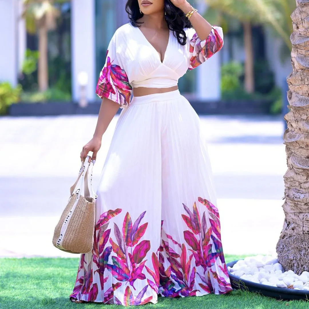 Plus Size Matching Sets Leaf Print V Neck Tops And Wide Leg Pants Female Luxury Fashion Cloth 2023 Summer Women Two Piece Sets