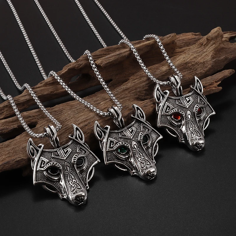 

Vintage Nordic Viking Wolf Fenrir Pendant Necklace Celtic Wolf Boy Personality Rock Animal Jewelry Pendant