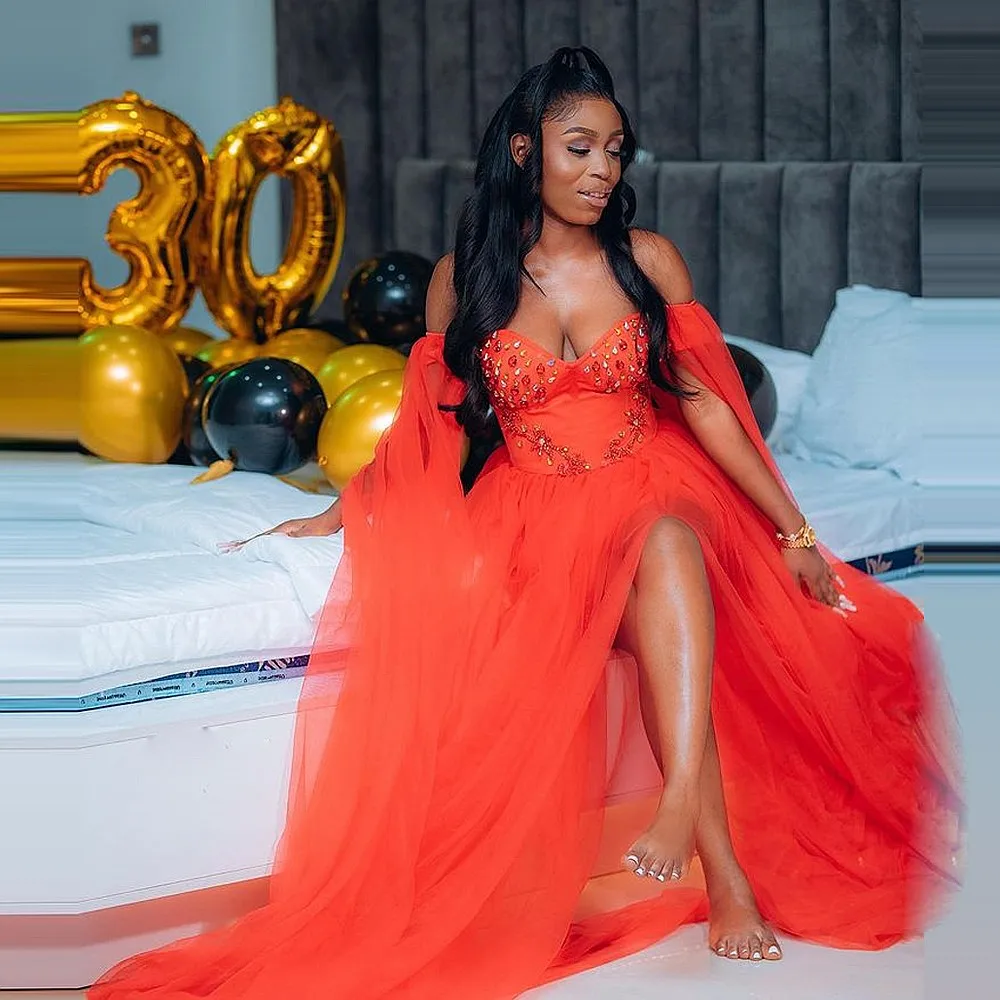

African Women Prom Dresses Off The Shoulder Beads Appliques Side Split Open Long Sleeves Girls Birthday Dress For Photo Shoots