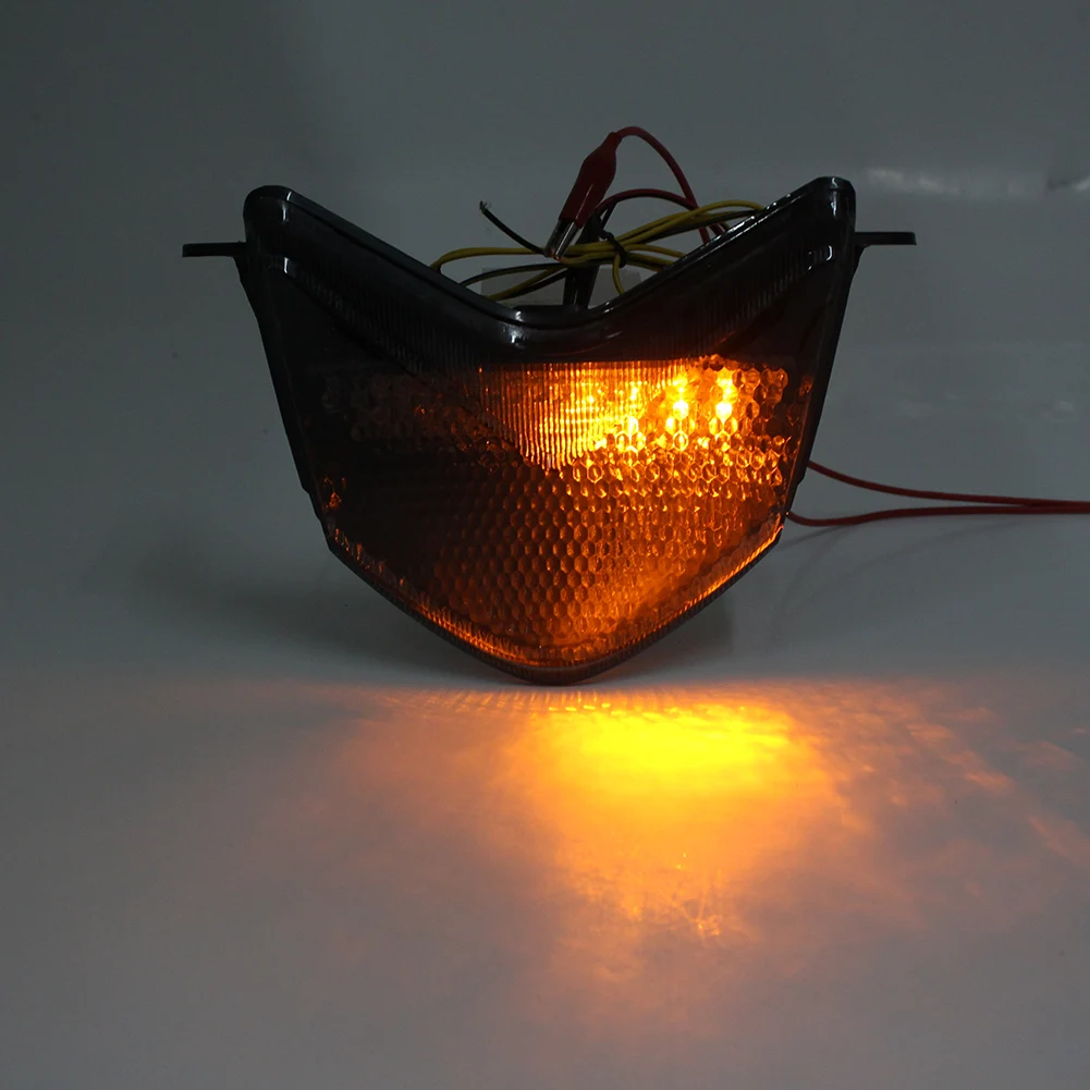 Интегрированный задний светодиодный указатель поворота e-Mark для мотоцикла