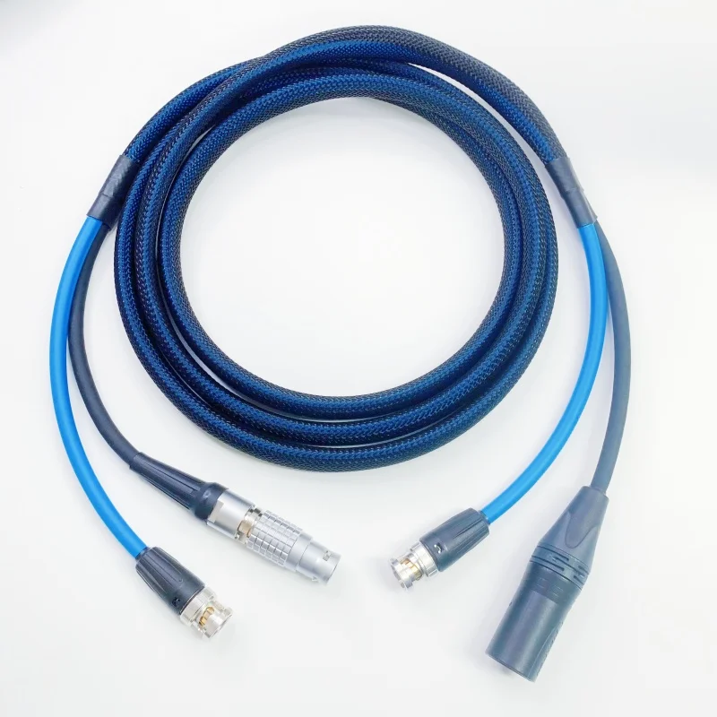 Крепление B к 3-контактному выходе мощности XLR. Крепежная пластина ручки для