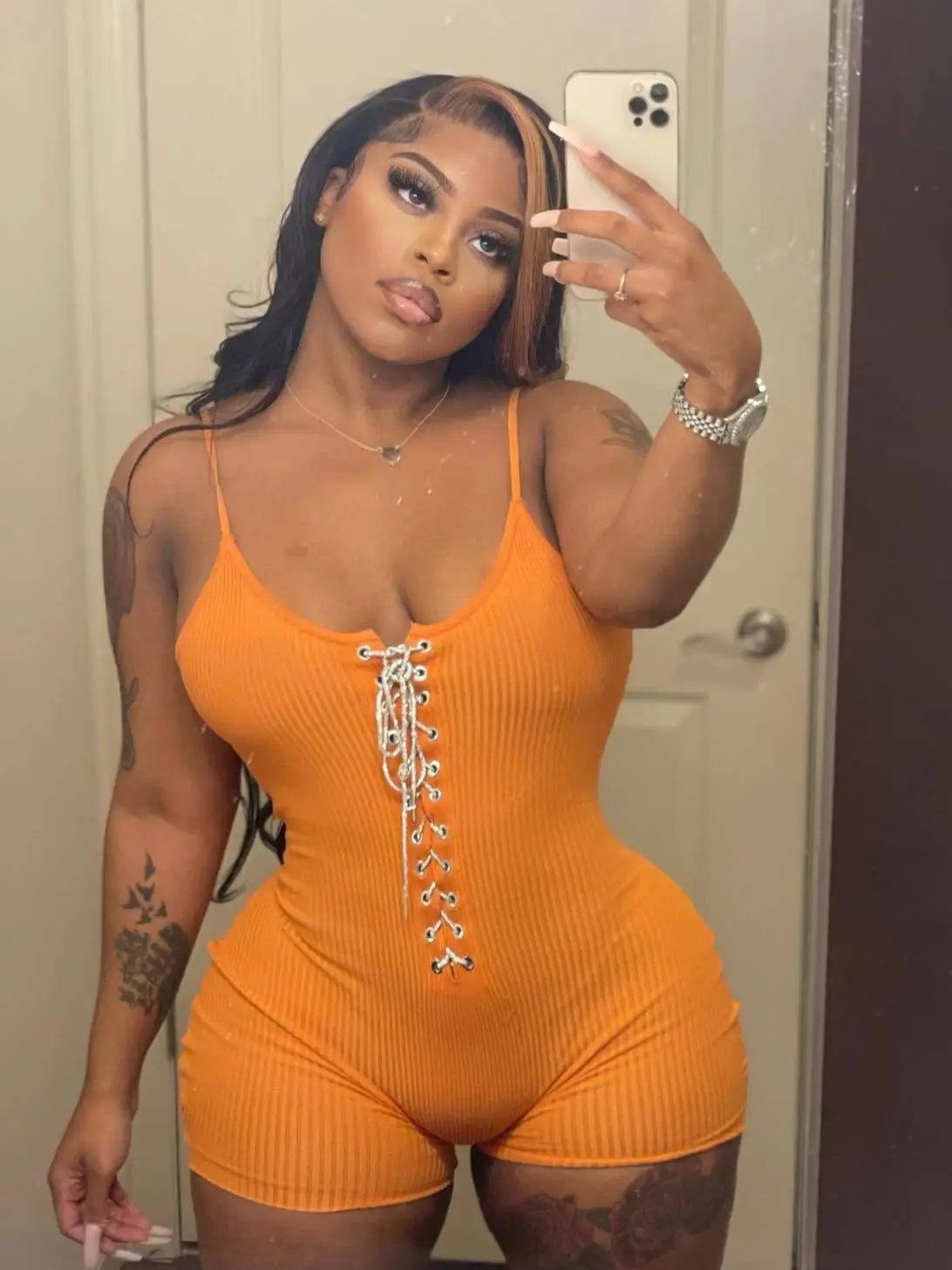 

Sexy Suspender Tie U Neck Solid Color Jumpsuit Women Bodycon Stretchy Rubbed Romper 2022 Summer Party Beach Wear Cloth Wholesale