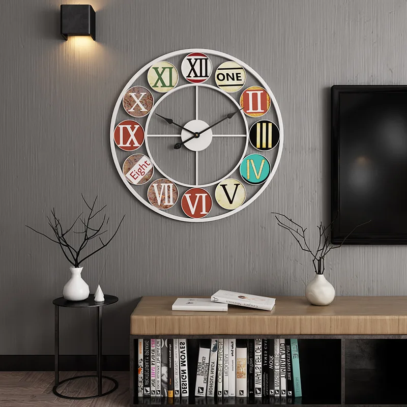 Nordic Metal Roman Numeral Wall Clocks Retro Living Room Creative Clock Iron Silent Wall Watch Room Wall Decor European Clock
