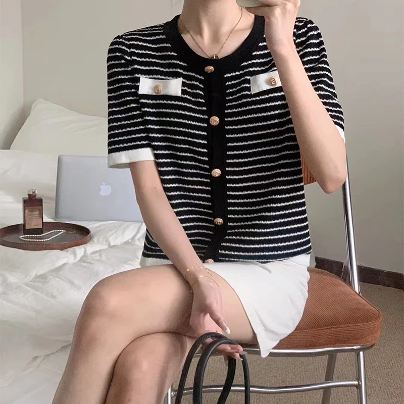 

Elegant Fashion Striped O-Neck Short Sleeve Knitted sweater Tops Women Summer Button Cropped Cardigan T-shirt Women's Knitwear