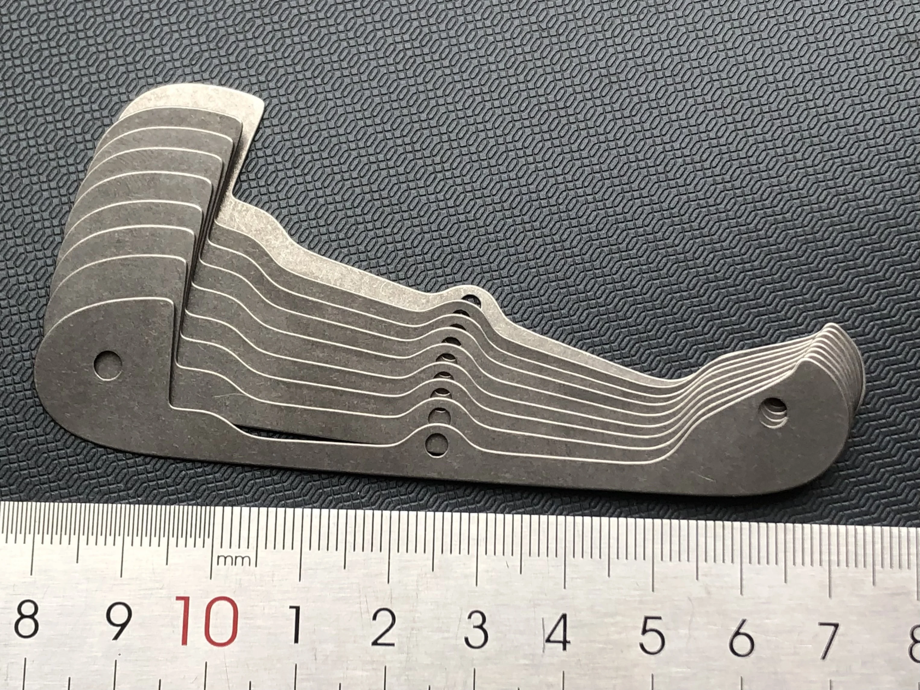 

1 шт., вкладыш из титанового сплава для швейцарского армейского ножа Victorinox 93 мм