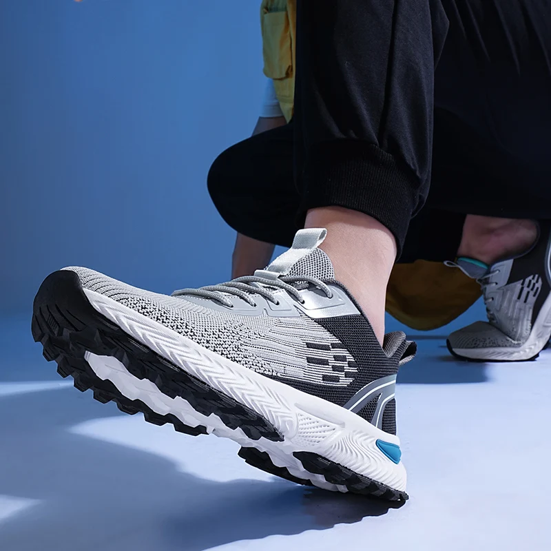 Men's Golf Spikeless Sneakers Blue Grey Breathable Golf Professional Training Shoes Grass Non-Slip Fitness Golf Sneakers