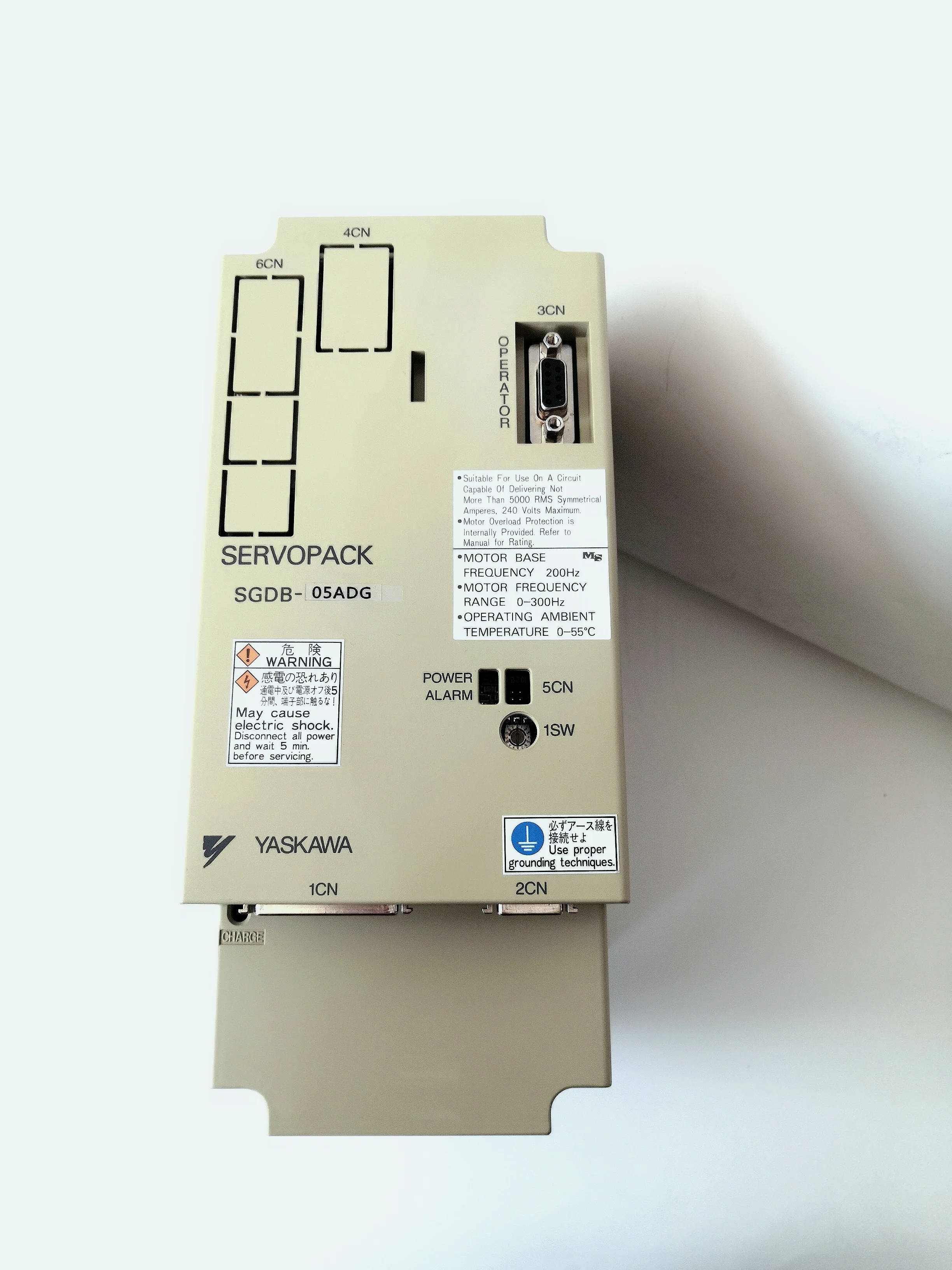 SGDB-05ADG Совершенно новый сервопривод SGDB 05ADG быстрая доставка