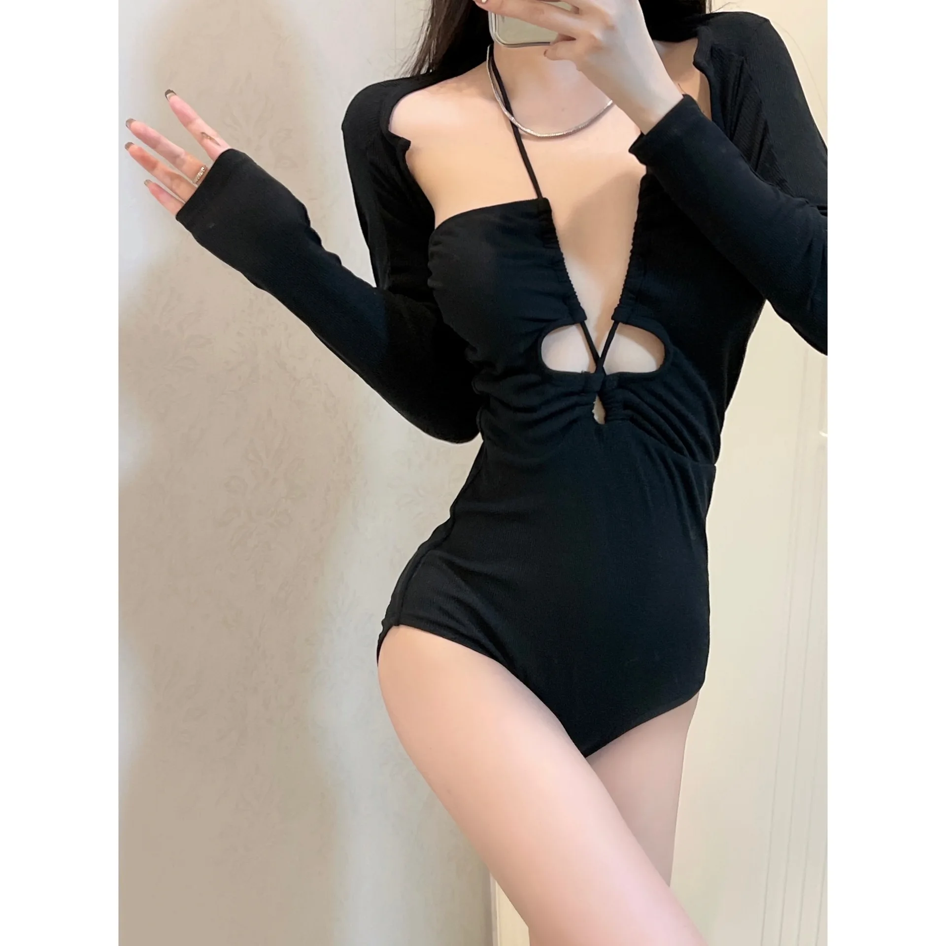 

Новый стиль, пикантный купальник на бретелях, для отпуска, из двух частей, Цельный купальник для весны, женское бикини