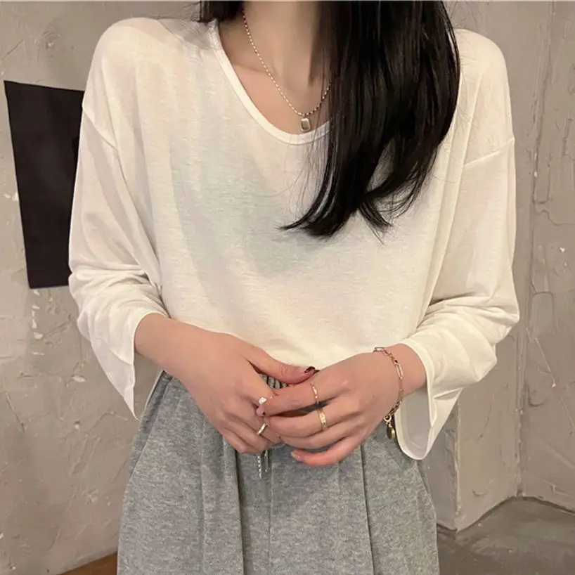 

PLAMTEE Full Sleeves Women T-Shirts New Arrival V-Neck 2022 Chic Students Pullovers Summer Bottom Fashion Loose Casual Tees