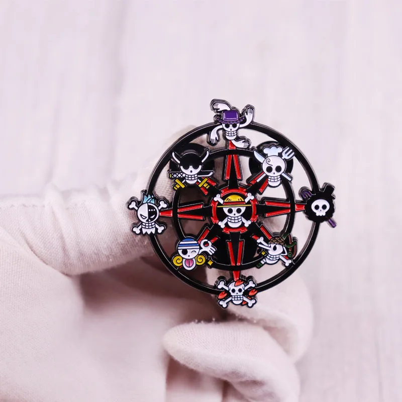 Japanese Anime One-Piece Monkey D Luffy Hard Enamel Pin Funny King of Pirates Brooch Backpack Lapel Badge Fashion Jewelry Gift