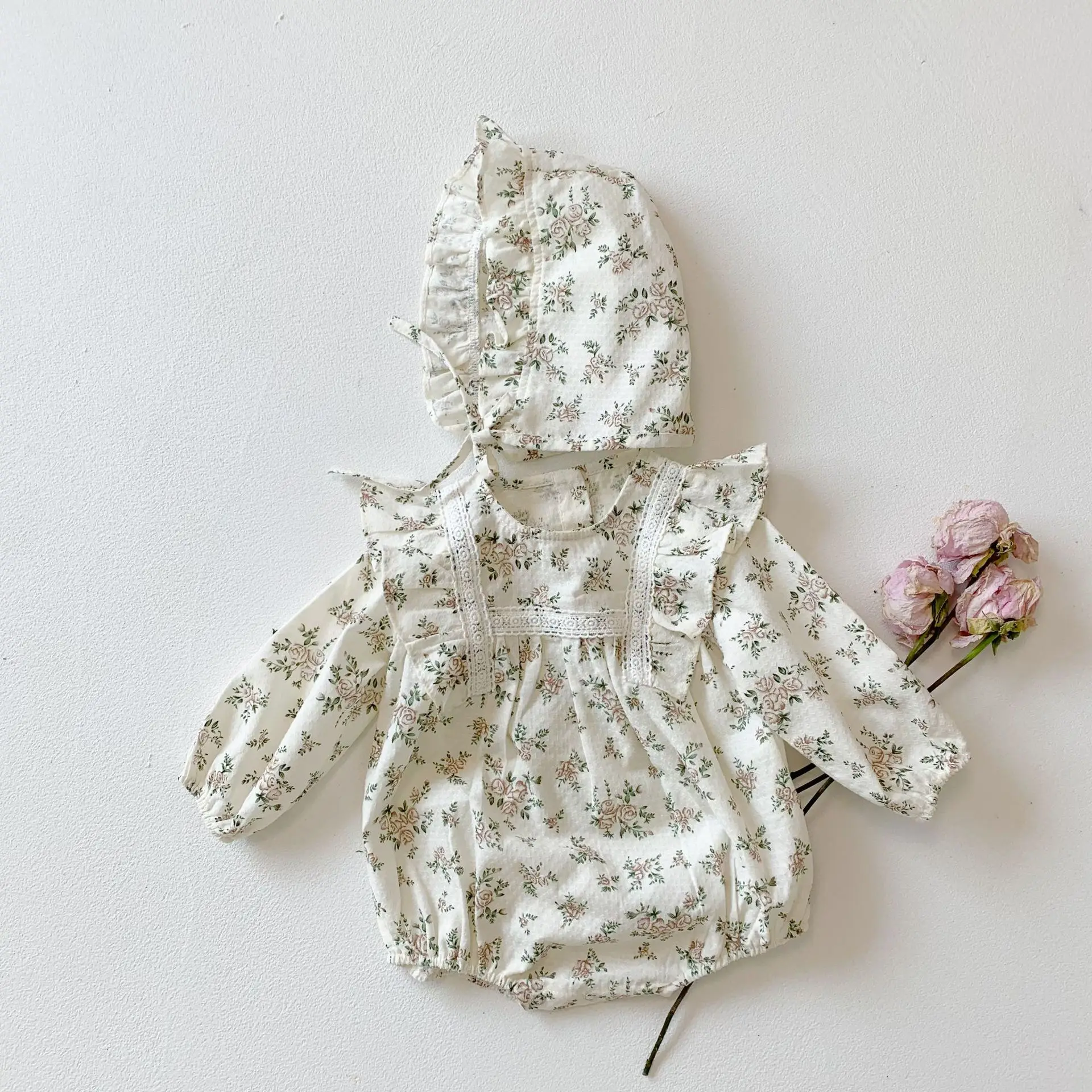Freely Move Baby Spring Clothing Infant Newborn Baby Girls Bodysuit Lace Floral Clothes Outfit O-neck Baby Jumpsuit Playsuit