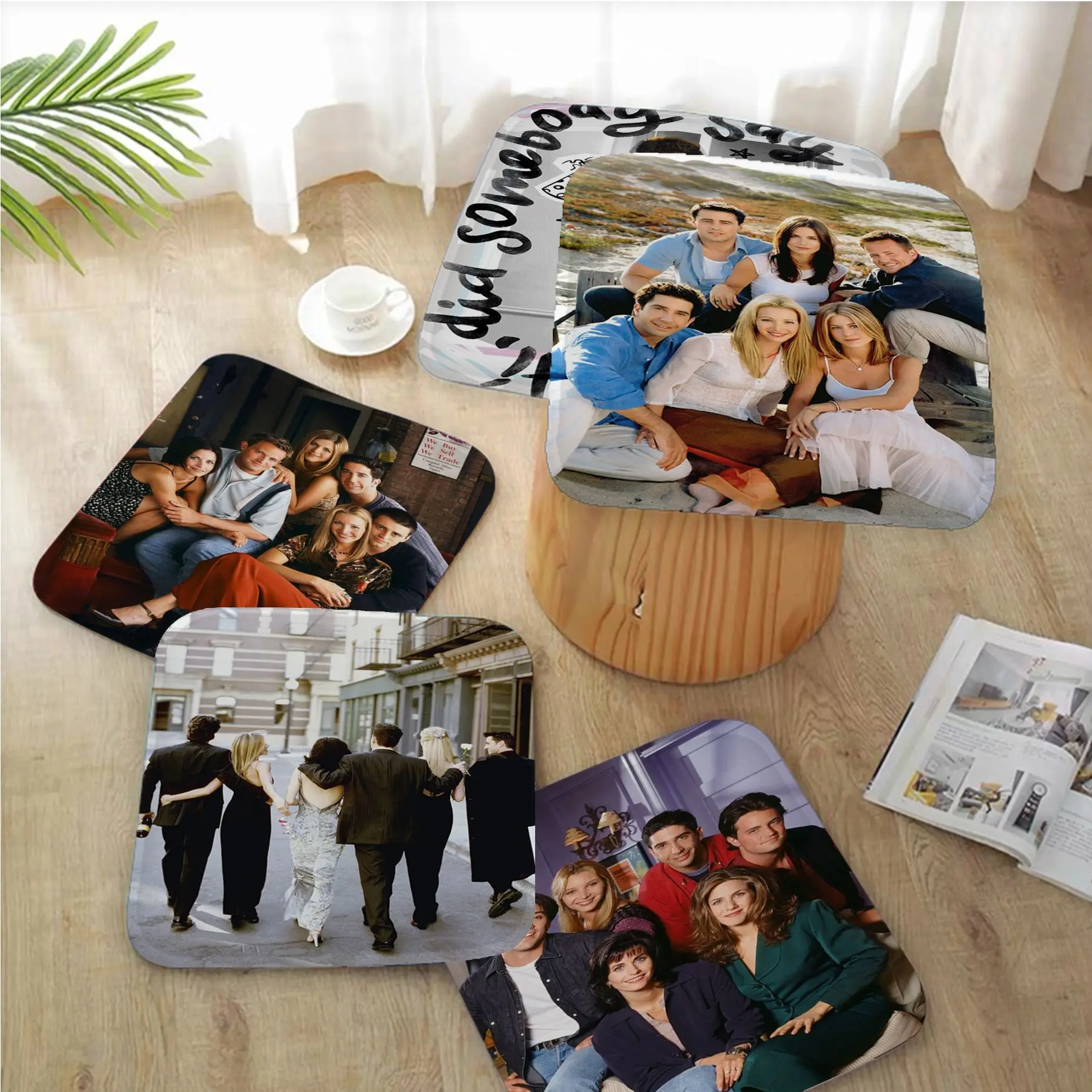 

Friends Classic TV Show Square Plush Cushion Home Back Cushion Soft Comfortable 50x50cm Outdoor Garden Cushions