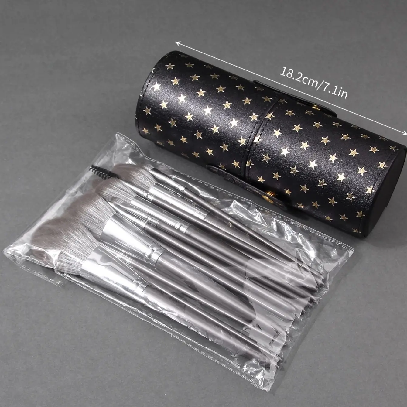 Набор многофункциональных косметических кистей женский набор из 14 предметов с