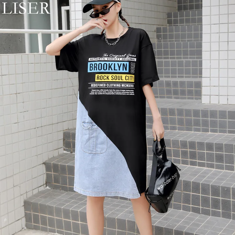 

Женское джинсовое платье с надписью, свободное черное платье-футболка до колена с круглым вырезом и коротким рукавом, лето 2022