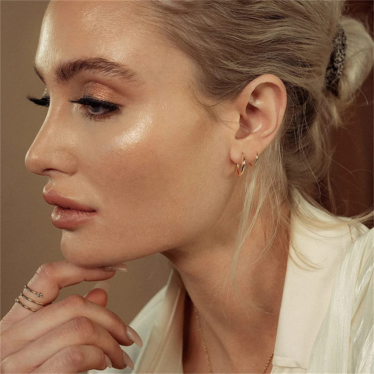 Новый продукт: спиральные двойные кольца витые серьги медное покрытие 14k