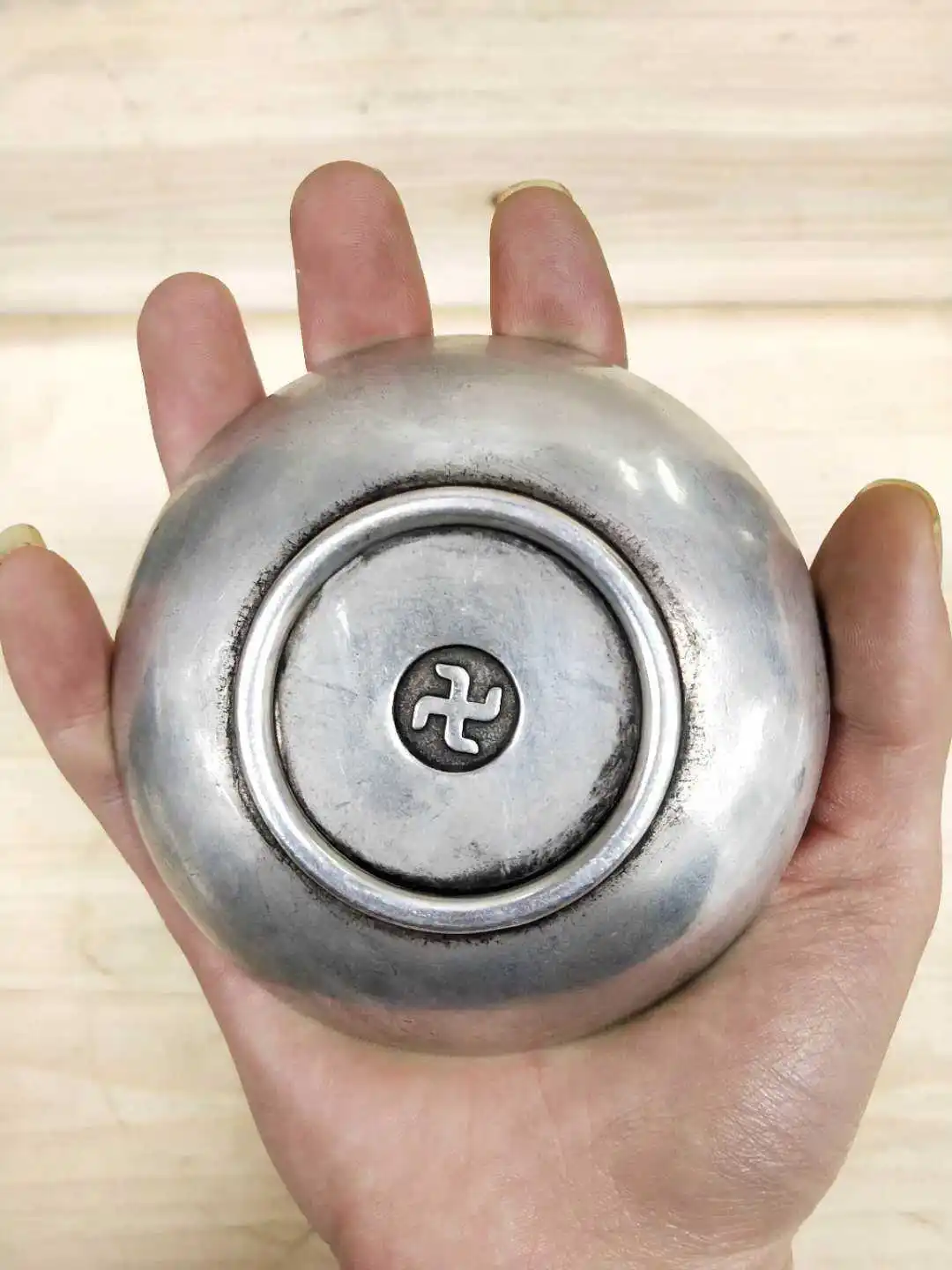 

Antique miscellaneous Buddhist babao Sanskrit lotus pedestal pattern white copper silver plated plate saucer incense holder