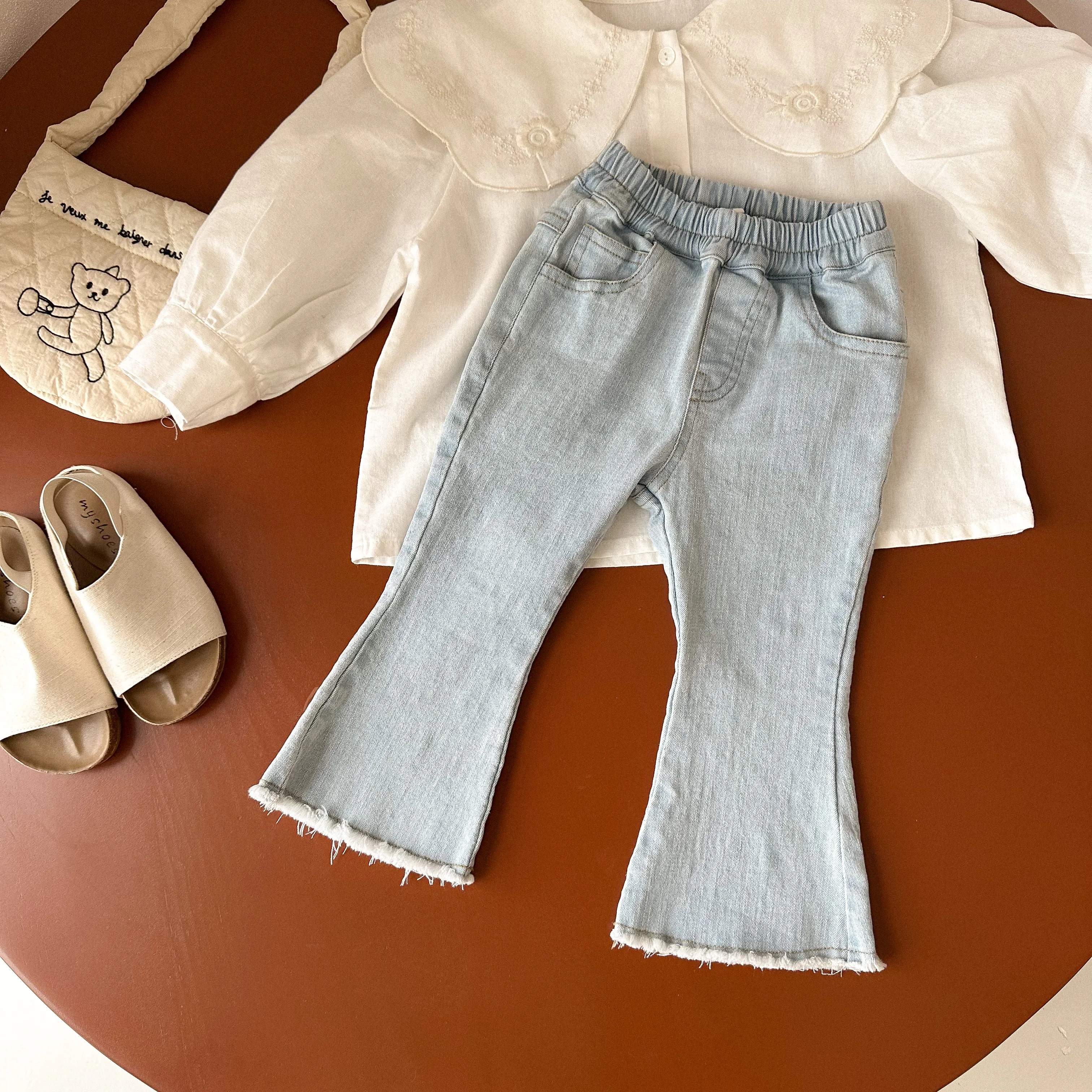 Джинсы-клеш Женские Эластичные в Корейском стиле весна 2023