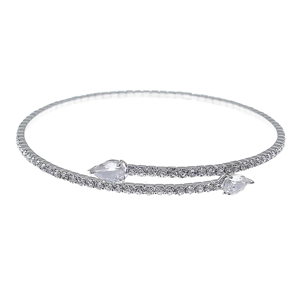

1 Pc Exquisite Wrist Jewelry Chic Wrist Ornament Beautiful Bracelet (Silver)