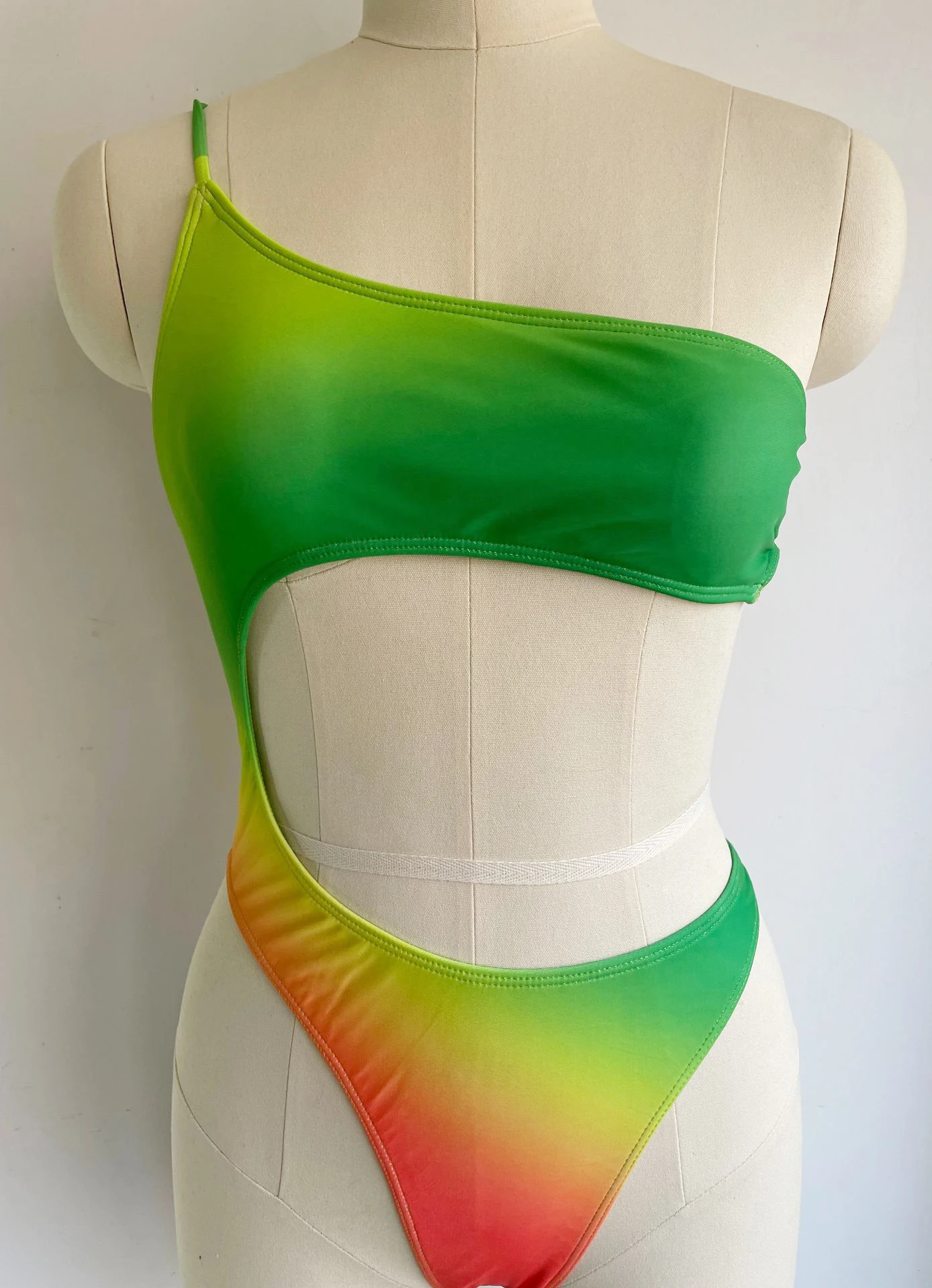 Новинка 2022 сексуальный Африканский купальник женский слитный разрезанный