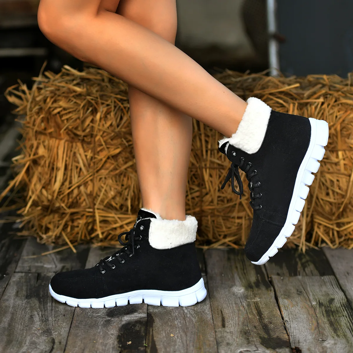 Зима 2023. Женские Ботинки С Круглым Носком И Губчатой Подошвой. Повседневная Обувь