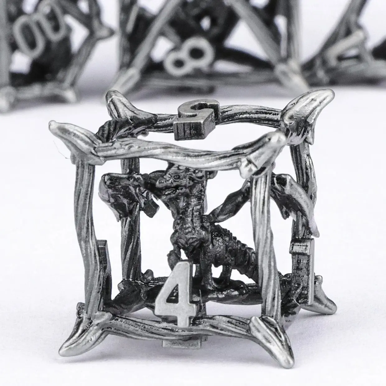 Набор металлических игральных костей дракона D &amp для подземей и драконов