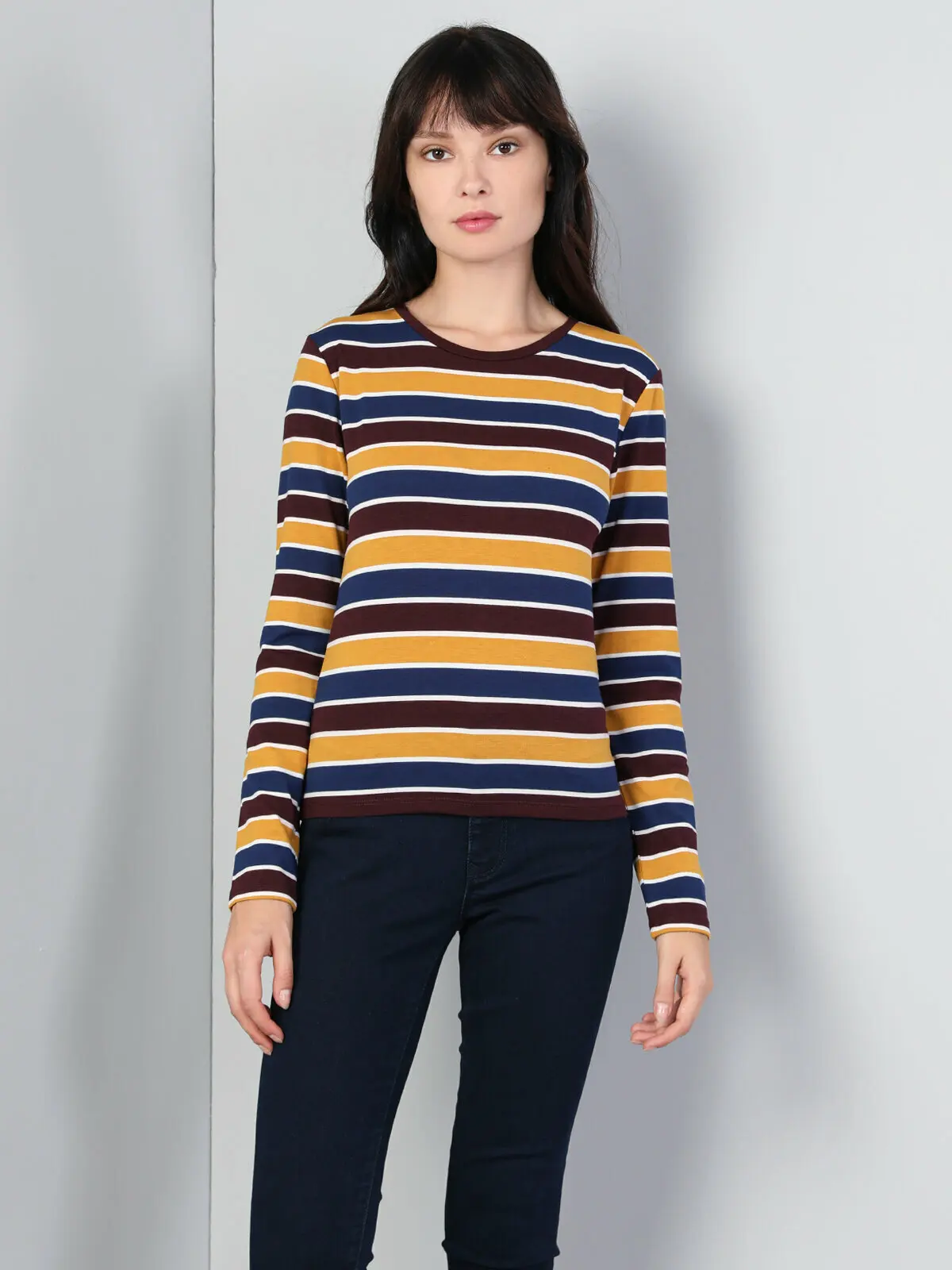 

Woman Long Sleeve Tshirt