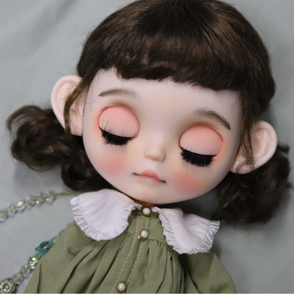 

TBL19 joint blyth doll with makeup face white skin with hair Girl gift DIY cute rabbit teeth expressions makeup doll 6.15.5