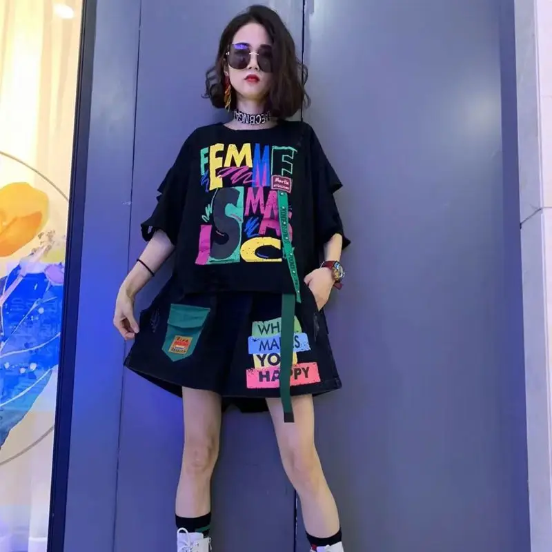 2023 Summer New Creative Printed Alphabet Ripped Personality Top Fashion Short Sleeve Shorts Casual Trend Hip Hop Two-Piece Suit