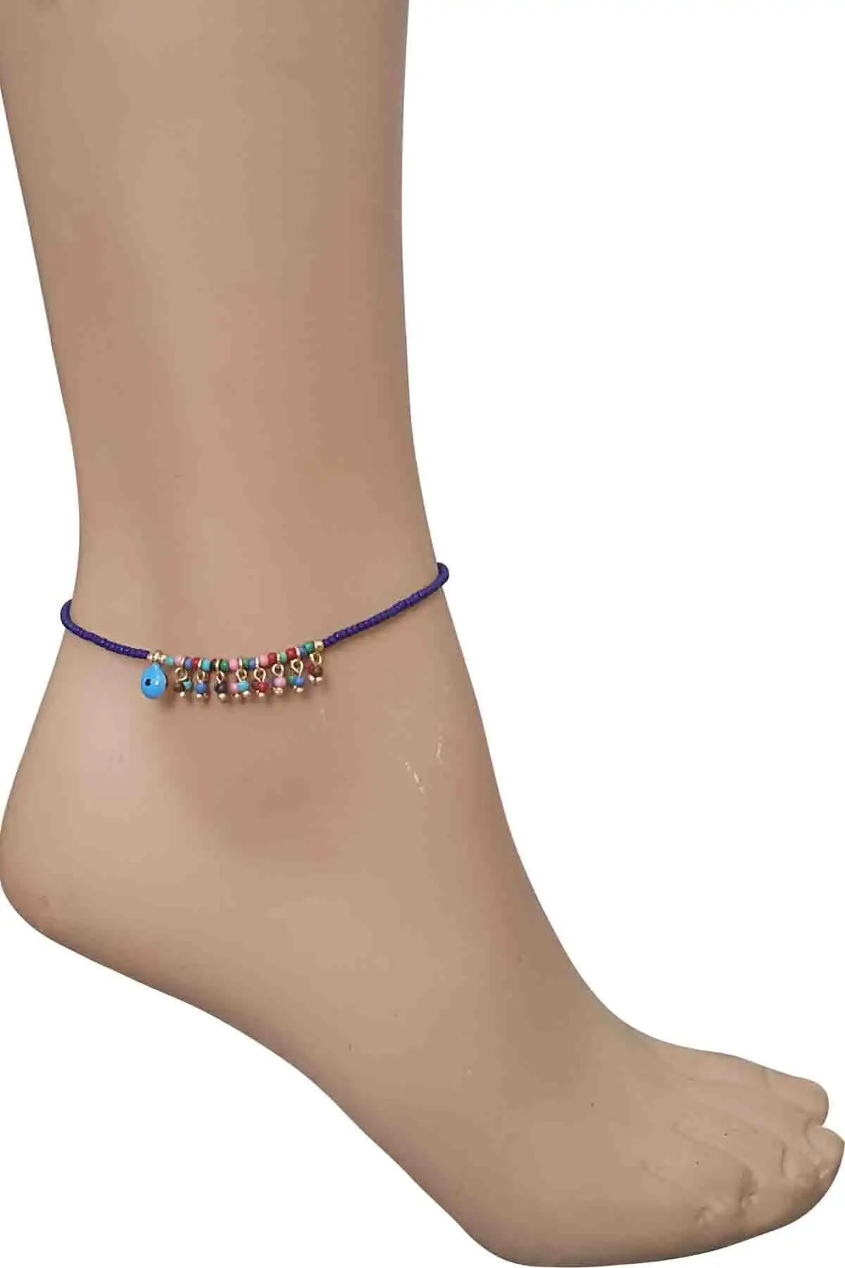 

Красочный браслет с бисером и изображением сглаза