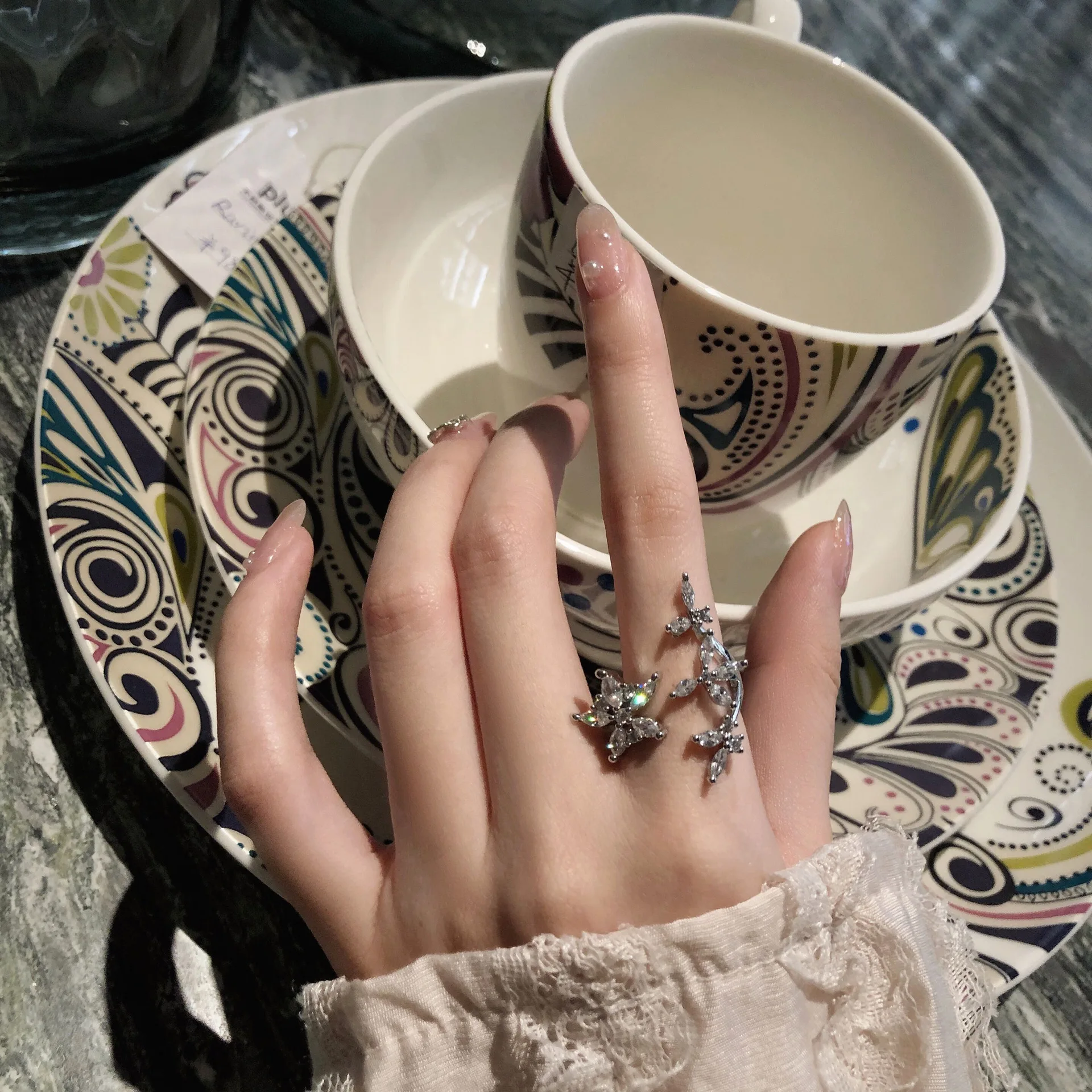 

New diamond jewelry petal ring female opening colorfast Flash ring wholesale