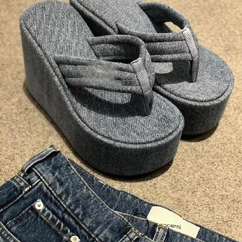 Height-Increasing 8cm Platform High Heel Small Flip-Flops Platform 2023 Summer New Casual Beach Sandals Women  Shoes