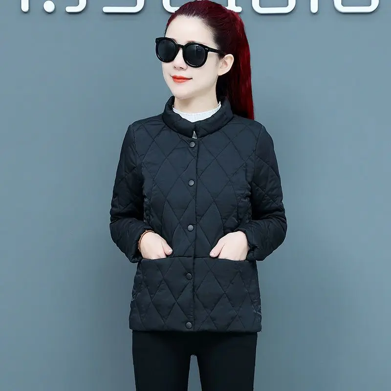 2023 New Winter Fashion Jacket Parkas Solid Women Parka Female Loose Korean Style Cotton Padded Thick Short Casual Outwea C07