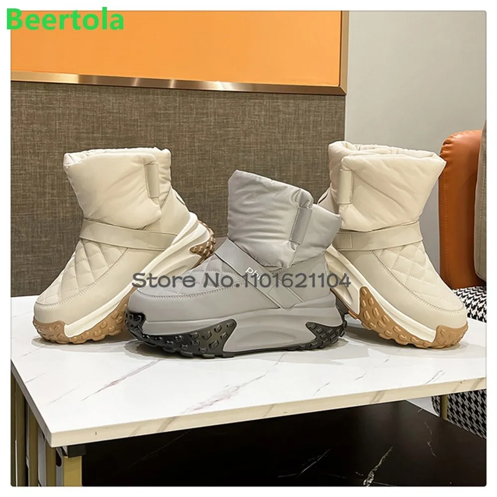 Женские зимние ботинки на толстой подошве новинка зимы 2024 спортивные в