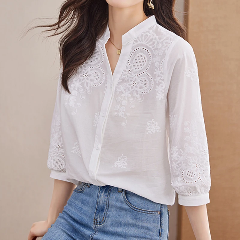 

Vintage Tops Loose Slim Clothes Casual Short Sleeve Embroidery Blouse Summer V-neck Cotton Flower Hollow White Shirt Blusa 27227