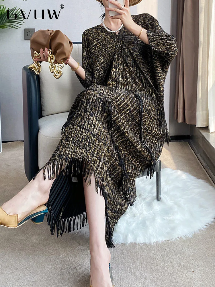 

GVUW New Tassel Patchwork Dress For Women Solid Color V-neck Batwing Sleeve Elegant Female Evening Dresses 2023 Summer 17J0692