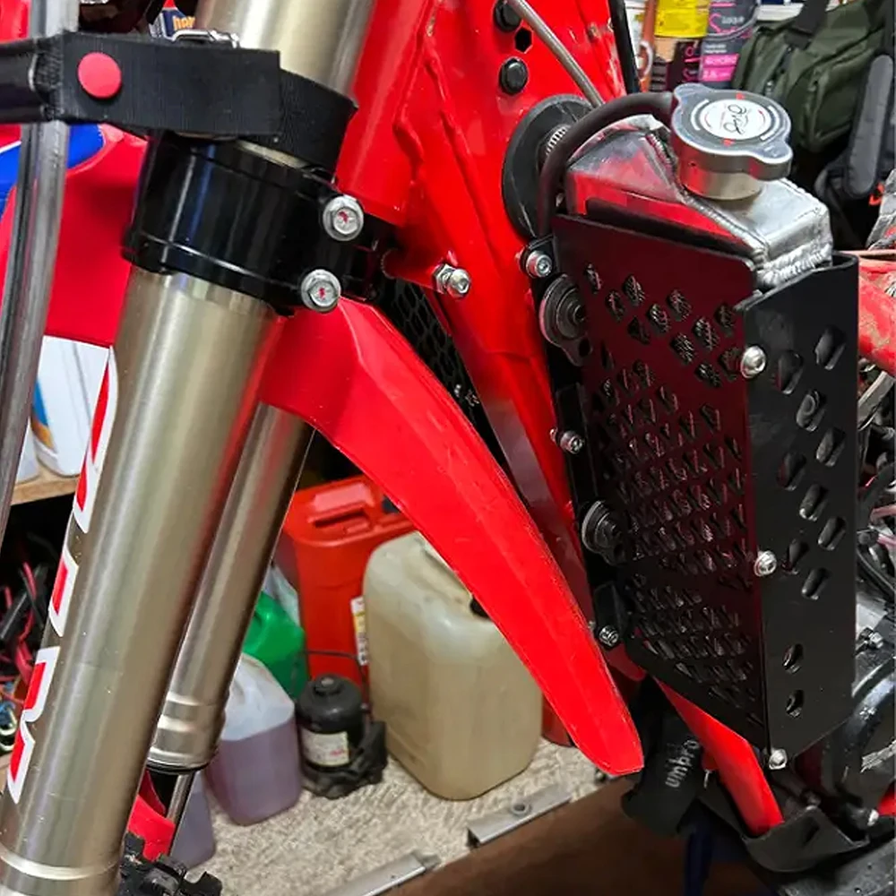 Фото Защита радиатора для Beta RR 125 RR 200 RR 250 RR 300 2T 2020-2026, решетка радиатора, защитная крышка резервуара для воды, защита №1