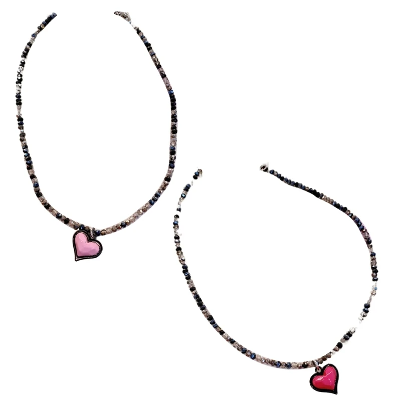 

E0BF Lightweight Love Heart Necklace Comfortable Heart Pendant Necklace Neck Jewelry Perfect for Youthful Fashionable Women