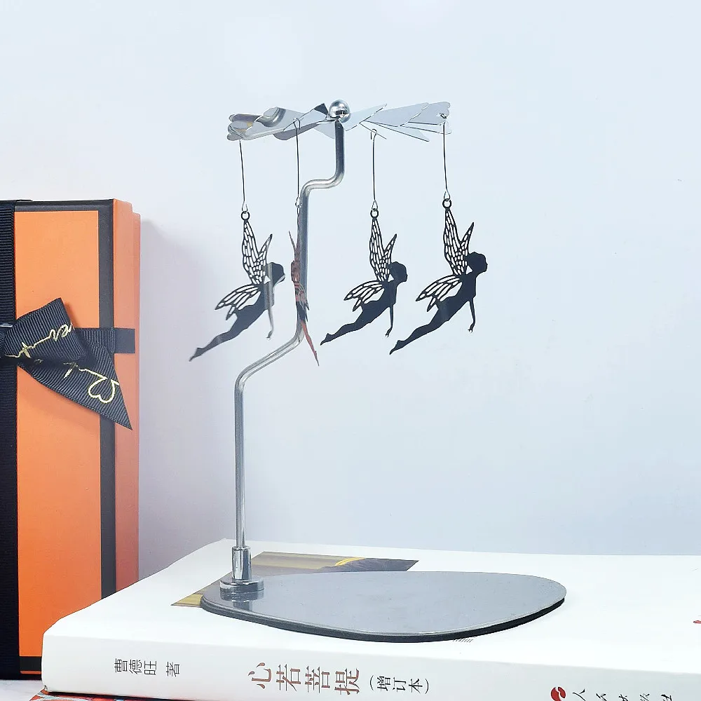 

Металлический вращающийся подсвечник