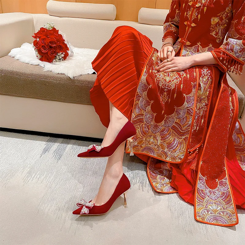 Luxury Women's High Heels Fashion Sexy Wedding Shoes Pearl Shining High Heels High Quality Pumps Comfort Wedding Shoes