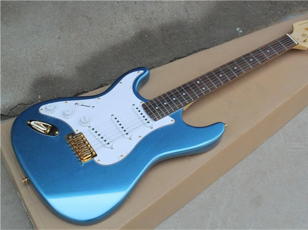 

2022 new 6-string left handed electric guitar, metallic blue body, gold hardware, classic triple-single pickup, support customiz