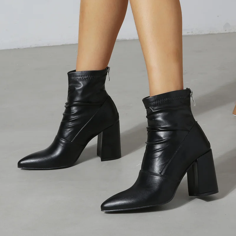 

Новинка 2022, модные женские полусапожки на каблуке, плиссированные полусапожки на боковой молнии, унисекс, женские полусапожки средней длин...